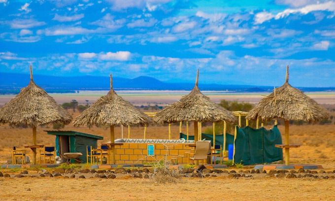 Amboseli RV Rental | Amanya Camp 1 Double -bed Tiger in Amboseli