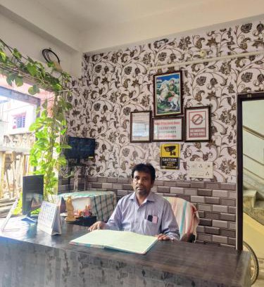 Kolkata House | Amar priya guest house
