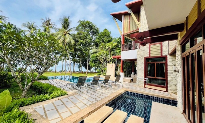 Sai Thai Villa | Amatapura 12 Beach Pool Villa