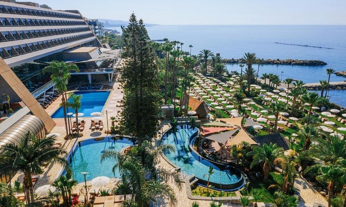 Agios Tychon Hotel | Amathus Beach Hotel Limassol