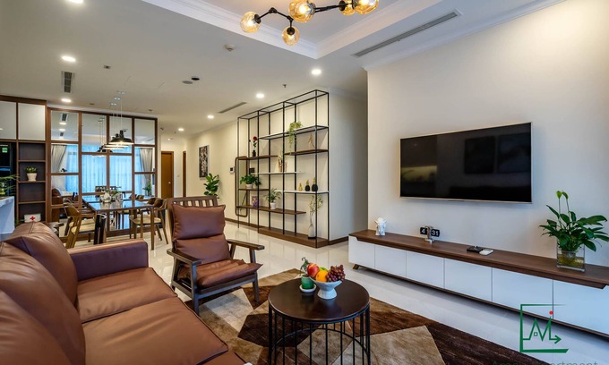 Hang Xanh Condo | AMAVI LUXURY - VINHOMES SPACIOUS AND COZY APT FOR FAMILY/GROUP - 4 BR