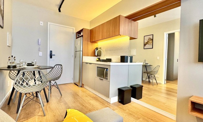 Matriz Apartment | Amazing 1-bedroom apartment with living room. Elysia