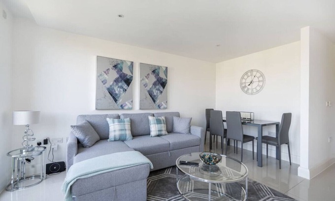 Wimbledon Apartment | Amazing 2 Bed Wimbledon Flat