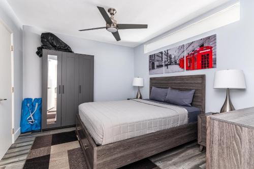 Hollywood South Central Beach Apartment | AMAZING 2BR 2BA NEWLY RENO BEACHFRONT APT W/BEACH VIEW