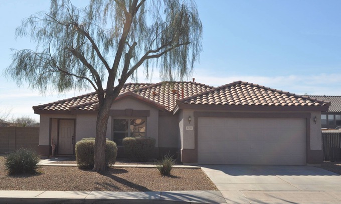Chandler House | Amazing 3 Bed 2 Bath Home! East Valley! Price Discounted with # of Days, Ask.