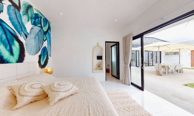 Pejeng Kawan Villa | AMAZING! 3Bdr Villa w Ricefields and Jungle View