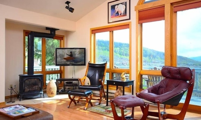 Steamboat Springs House | Amazing 40 Mile View! Spectacular Fall Colors! Hot Tub, Dog 2 Car Heated Garage