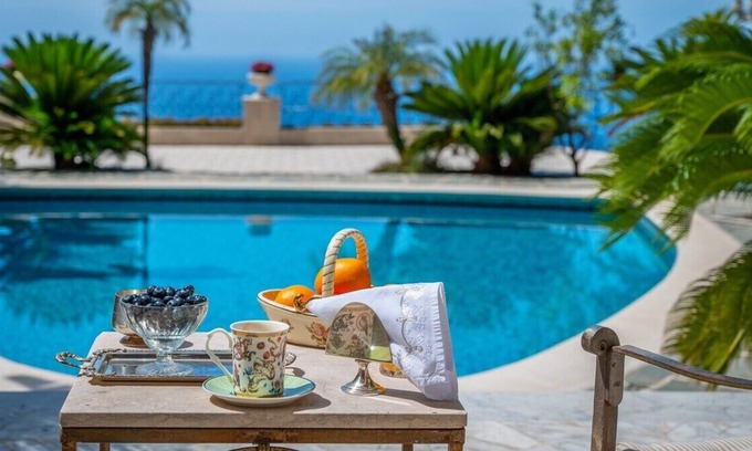 Cap d'Ail Villa | Amazing 5bd Villa - Cap D'ali