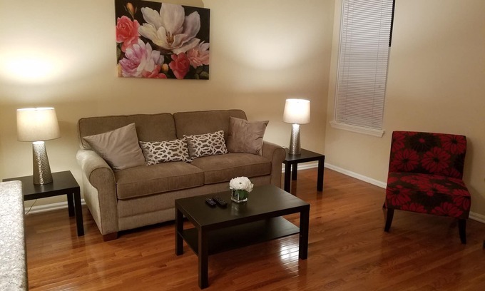 Allegheny-West Condo | Amazing Allegheny West Condo! Walk to Acrisure Stadium, PNC Park, Casino