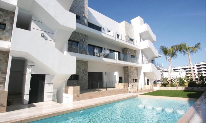 Els Arenals del Sol Apartment | Amazing Apartment In Arenales Del Sol