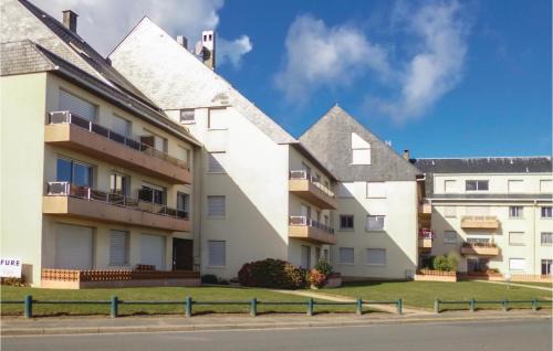 Grandcamp-Maisy Apartment | Amazing Apartment In Grandcamp Maisy