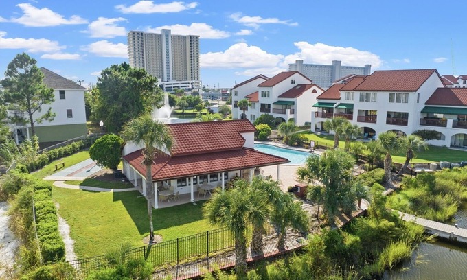 Gulf Lagoon Beach Condo | Amazing Beachcomber's/Fishermen/Mariner's Delight!