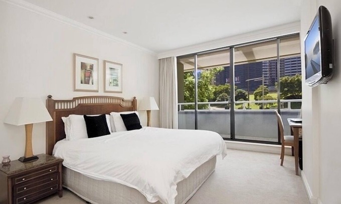 Barangaroo Apartment | Amazing central cbd apartment with 25m pool, sauna, hottub and gym