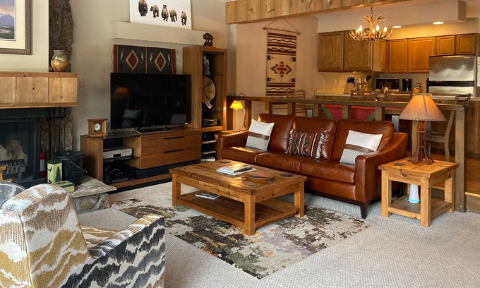 Jackson Hole Condo | Amazing country getaway with deck & mountain views
