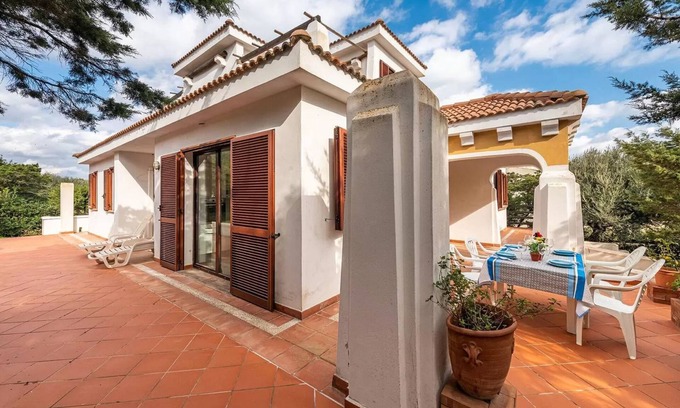 Stintino Villa | Amazing detached villa for 8 guests near Stintino