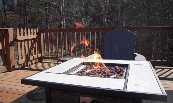 Gatlinburg - Pigeon Forge Cabin | Amazing Grace in Shagbark