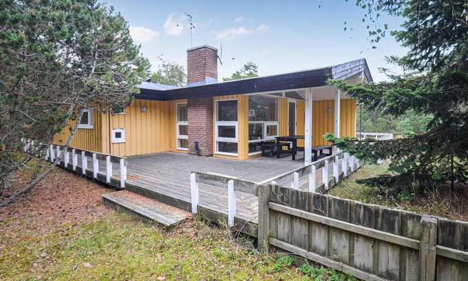 Anholt House | Amazing home in Anholt with kitchen