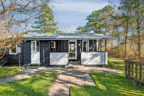 Elsegarde Strand House | Amazing Home In Ebeltoft With 3 Bedrooms, Sauna And Internet