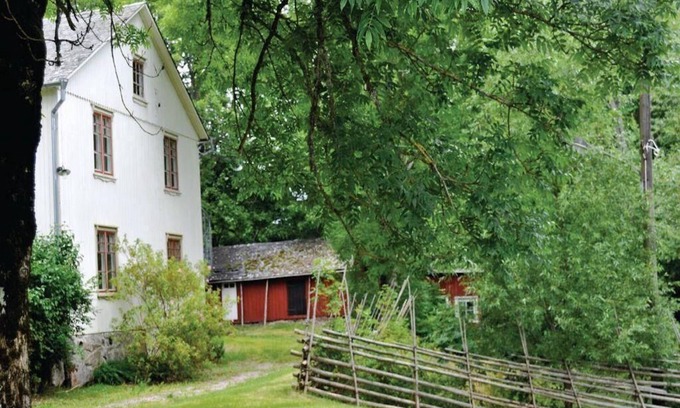 Annolfsbyn House | Amazing home in Mellerud with 4 Bedrooms and WiFi