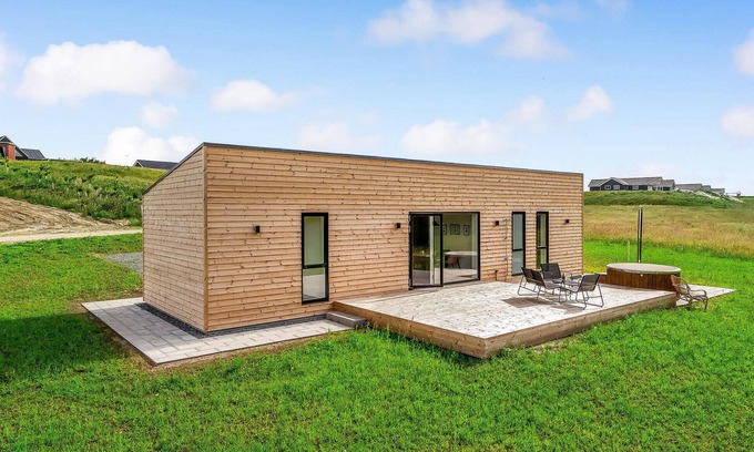 Lihme House | Amazing home in Spøttrup with WiFi