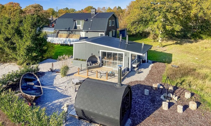Sturko House | Amazing home in Sturkö with Wi-Fi