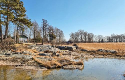 Vargon House | Amazing Home In Vänersnäs With Wifi