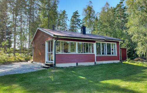 Vaggeryd House | Amazing Home In Vaggeryd With Kitchen