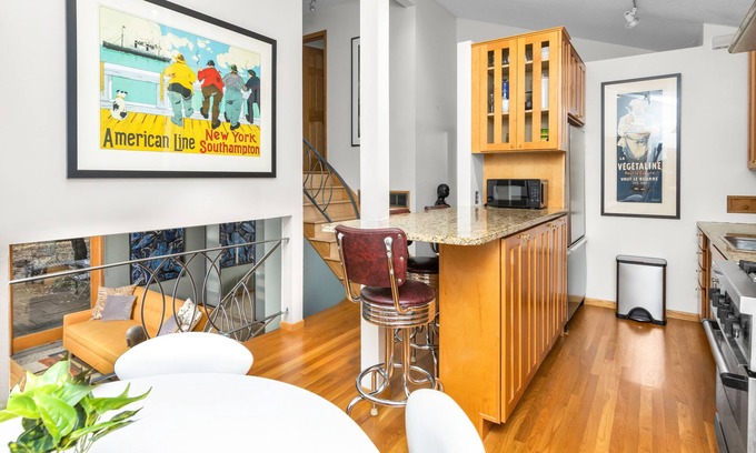 Cedar-Isles-Dean House | Amazing home near downtown, MOA and Airport!