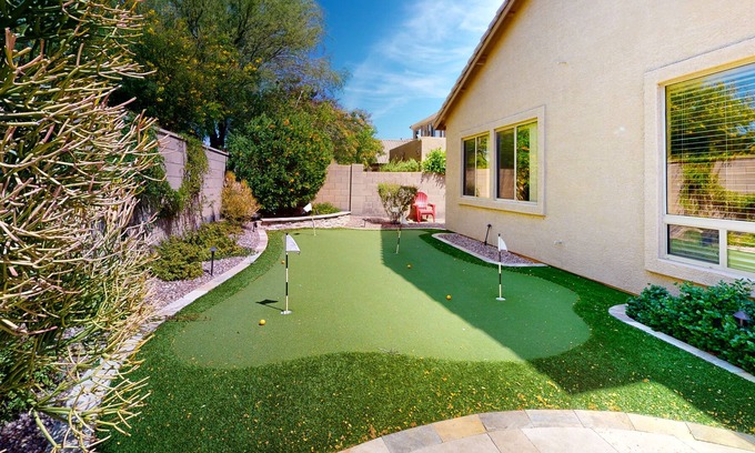 Tramonto House | Amazing home with gas grill, patio, firepit, enclosed yard, kitchen, & fireplace