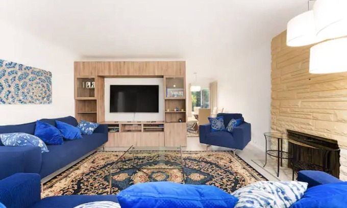 South Cambie House | Amazing House In The Heart Of Vancouver DT/YVR/UBC