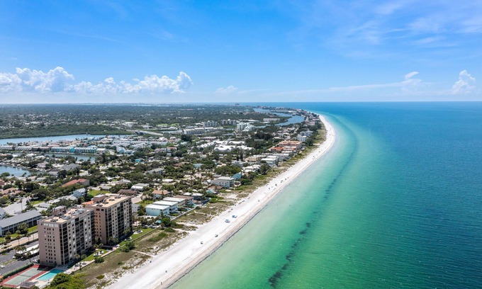 Indian Rocks Beach Condo | Amazing Location in the Heart of Indian Rocks Beach just Steps to the Sand!