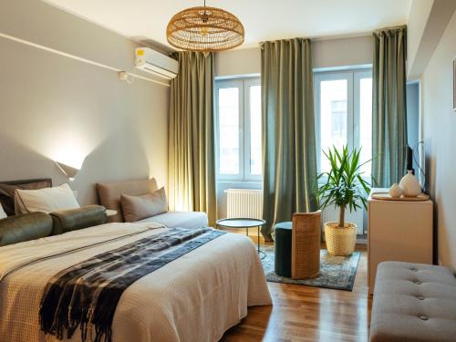 Bucharest City-Centre Apartment | Amazing Location - City Center Studio