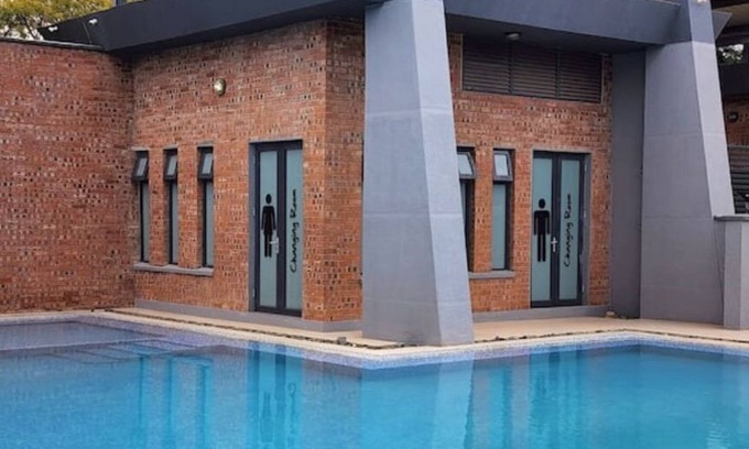 Greendale Apartment | Amazing Luxury, 6 Sleeper Apt inside Sitari Estate