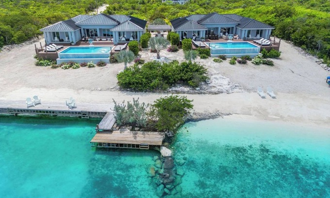 Hartswell Villa | Amazing luxury beach villas with private dock for 20 people! Large heated pools