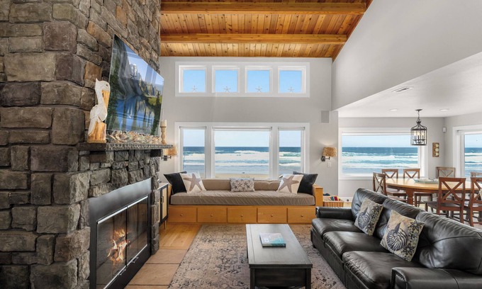 Rockaway Beach House | Amazing Oceanfront Home -Two Master Suites!