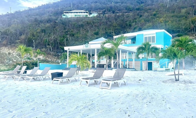 Jost Van Dyke Villa | Amazing Oceanfront Beach Home w/pool & pavilion in White Bay/Jost Van Dyke, BVI.