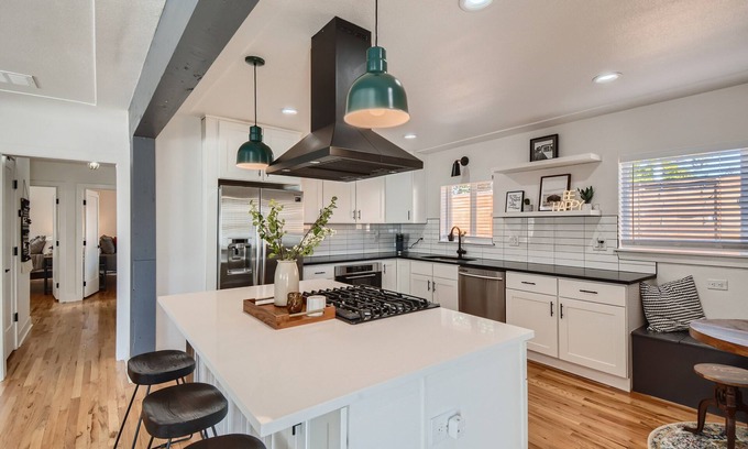 Northeast Park Hill House | Amazing Park Hill 3 BR with Hot Tub, Pet Friendly, w/Great Entertainment Areas