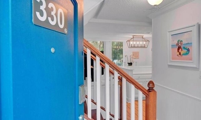 Jekyll Island Condo | Amazing Poolside Villa 330