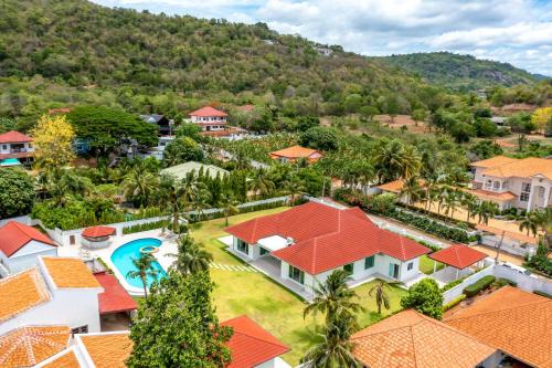 Khao Tao Villa | Amazing Private 6 Bedroom Pool Villa ED60