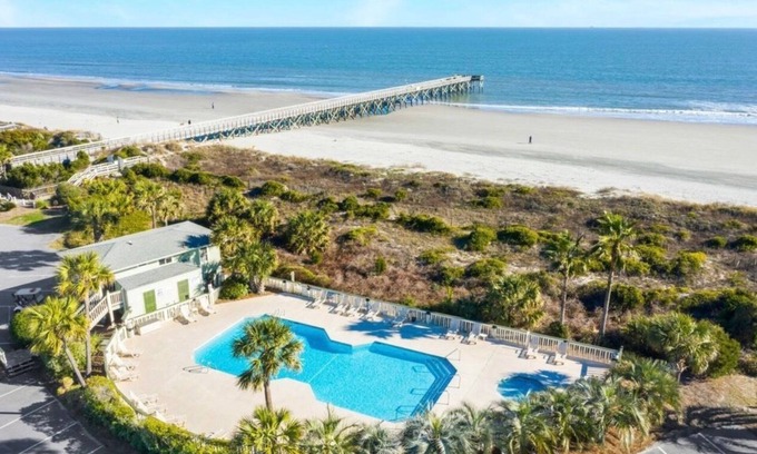 Isle of Palms Condo | Amazing Remodel! Oceanfront 2nd Floor Condo! Community Pool & Fishing Pier!
