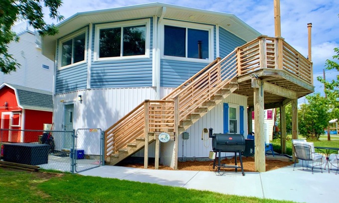 Wilmington Beach Apartment | ❤️Amazing Round House, Ground Floor Unit, Easy Walk To The Beach, Self Check-In