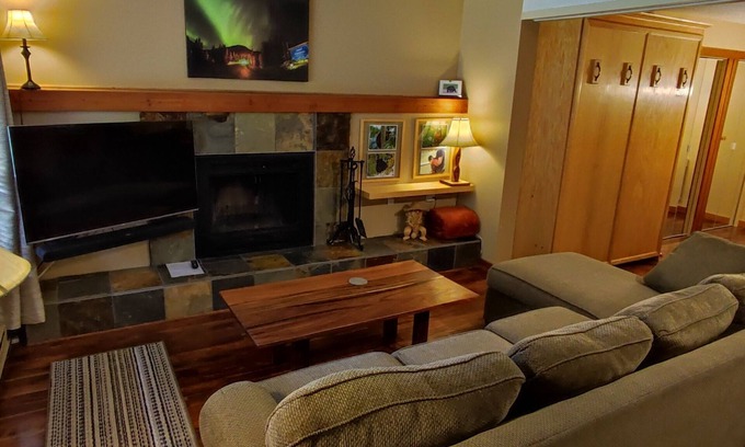 East Kootenay Condo | Amazing Ski In/Out 1 bedroom in Horsethief.