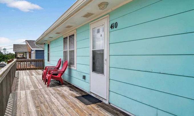 Topsail Beach House | Amazing South Topsail 4BR Retreat
