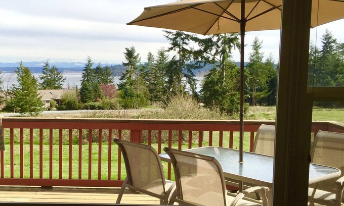 Greenbank House | Amazing Sunrises & Pet Friendly!