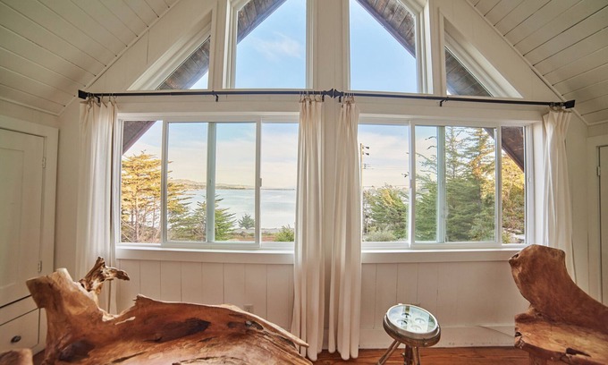 Bodega Bay House | Amazing view!4bed/2bath/hot tub