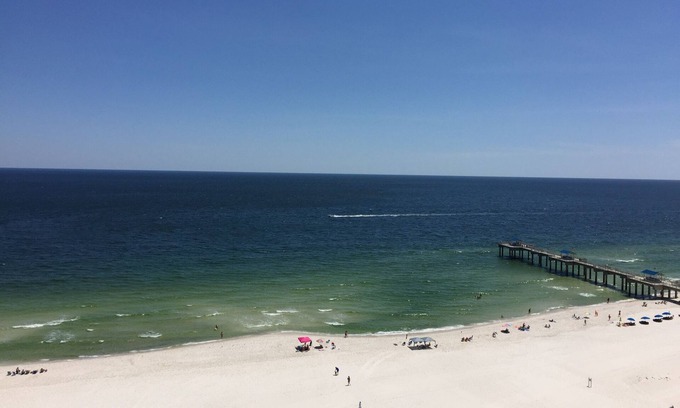 Orange Beach Condo | Amazing View! Admirals Quarters 1209 - Large 4BR/4Bath Gulf Front Corner Unit