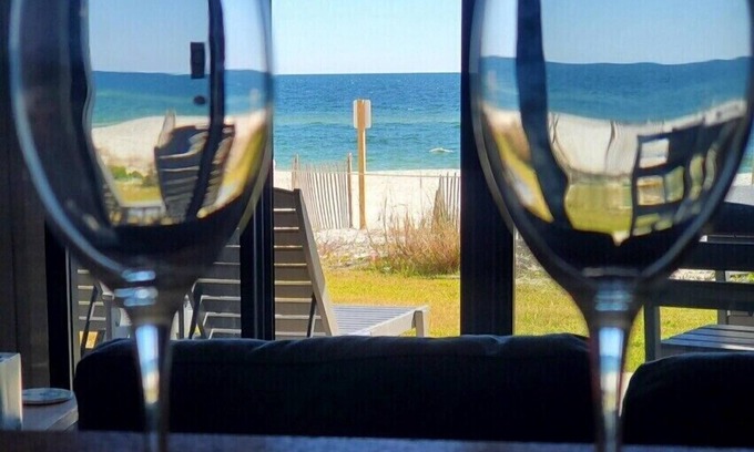 Ono Island Condo | Amazing View! Luxury Beachfront Get Away. 3 BR/2 BA 1st Floor Unit on the beach!