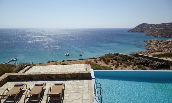 Elia Villa | Amazing view Mykonian Villa with 5 bedrooms and pool