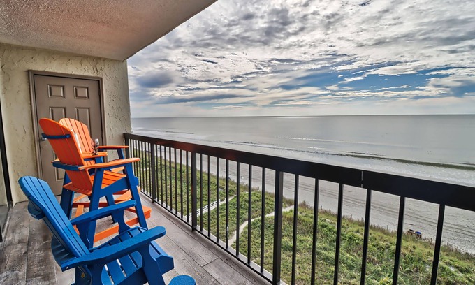 Windy Hill Condo | AMAZING VIEW 16ft Balcony (Directly) on the beach, newly remodel SLEEPS 6