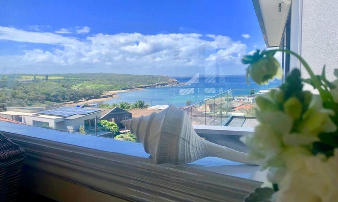 Malabar House | Amazing Views - 3 Bed Malabar